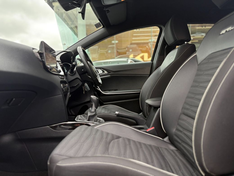 2024 Kia Ceed - image 2