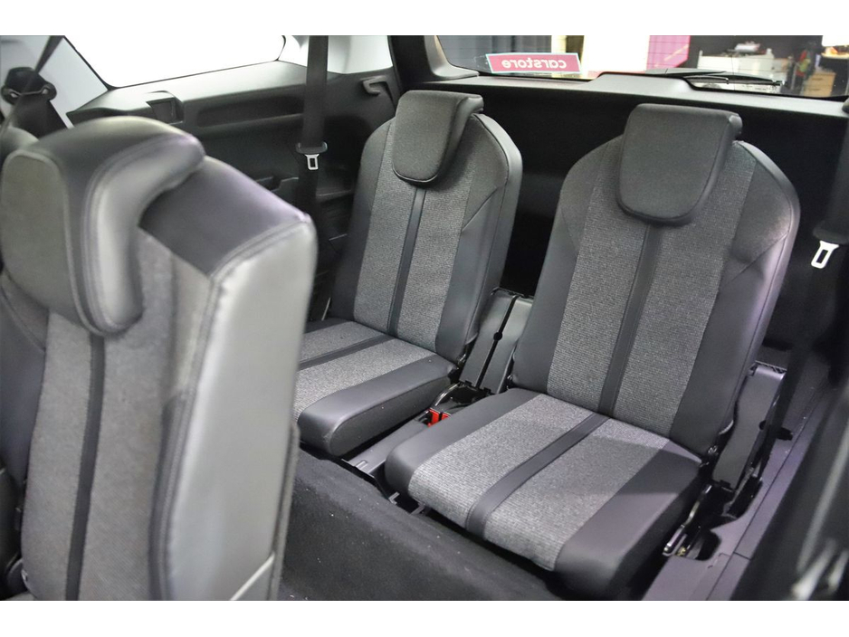 2018 Peugeot 5008 1.6 ALLURE BLUE HDI 120BHP 6SPD €19,890