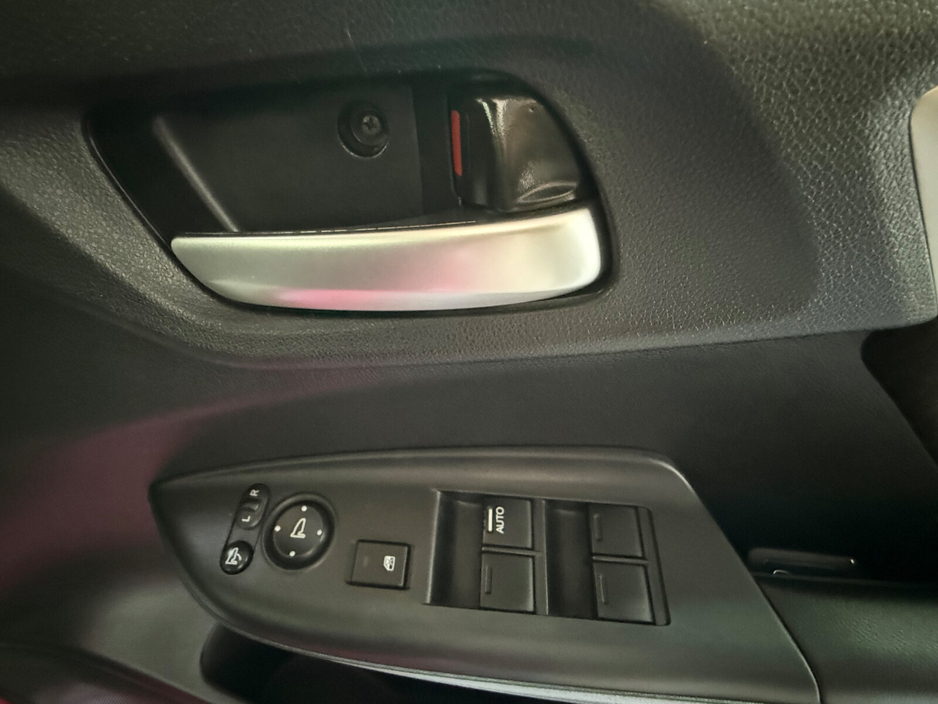 2018 Honda Jazz - image 18