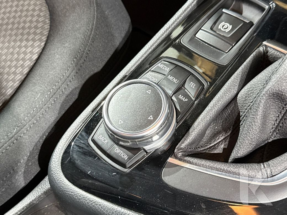 2016 BMW 2 Series - image 19