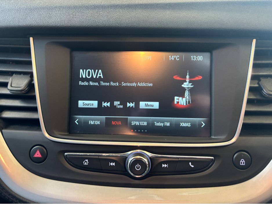 2018 Opel Grandland X - image 9