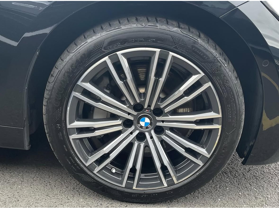 2021 BMW 3 Series 330e M SPORT AUTO HYBRID 292 BHP // 212 REG €28,950