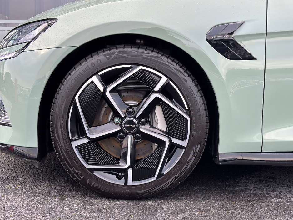 2025 BYD Seal - image 39