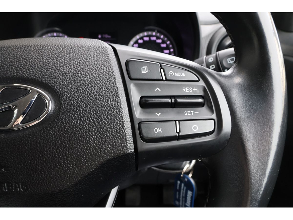 2020 Hyundai i10 - image 11