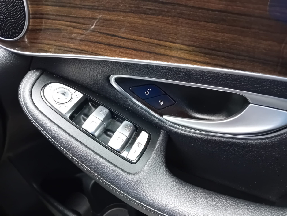 2016 Mercedes-Benz GLC Class GLC 220 D 4MATIC EXCLUSIVE 5DR AUTO @ REDDY2DRIVE LTD €22,850