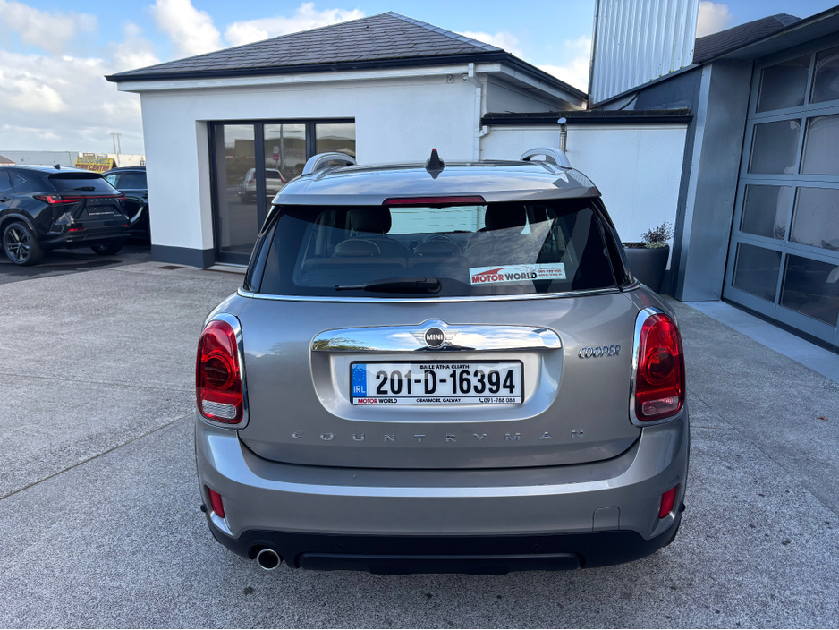 2020 MINI Countryman - image 3