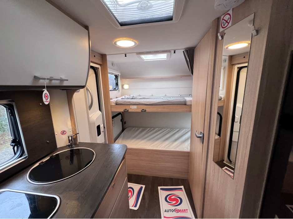 2020 Sunlight T 67 A72 RIGHT HAND DRIVE 3DR €69,800