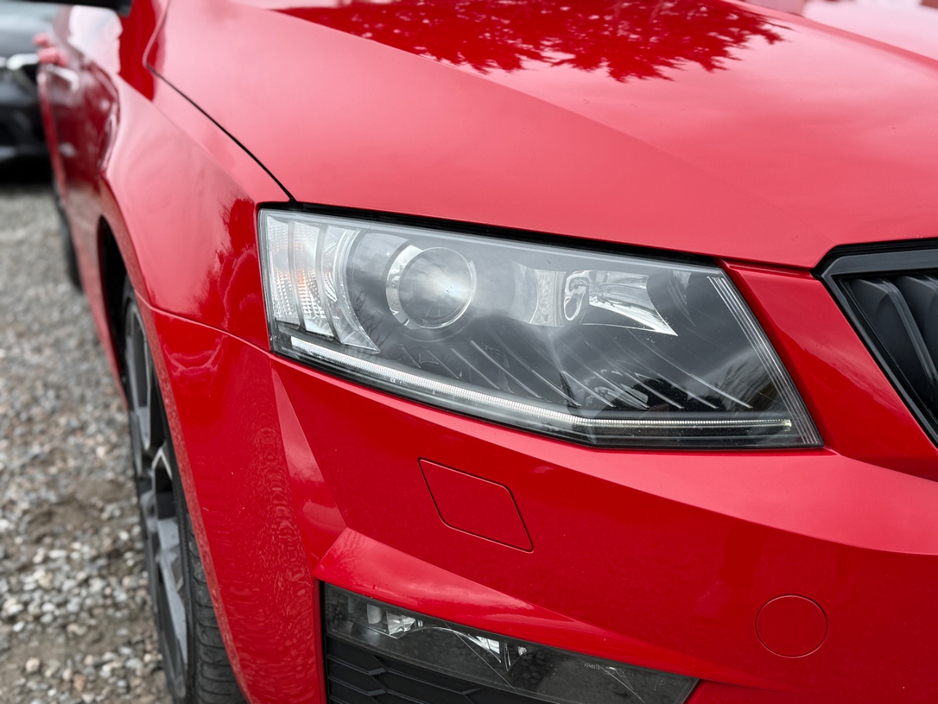 2016 Skoda Octavia - image 31