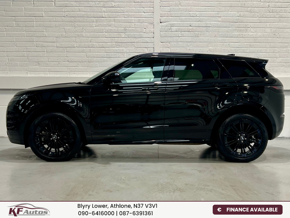 2024 Land Rover Range Rover - image 4