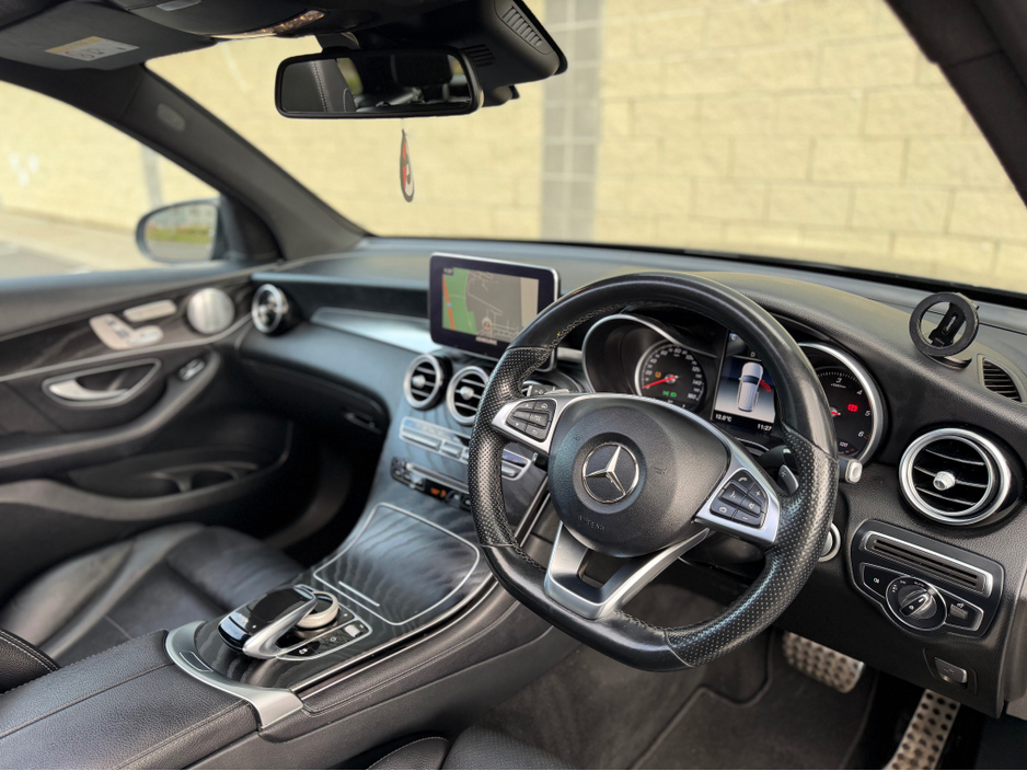 2018 Mercedes-Benz GLC Class - image 17