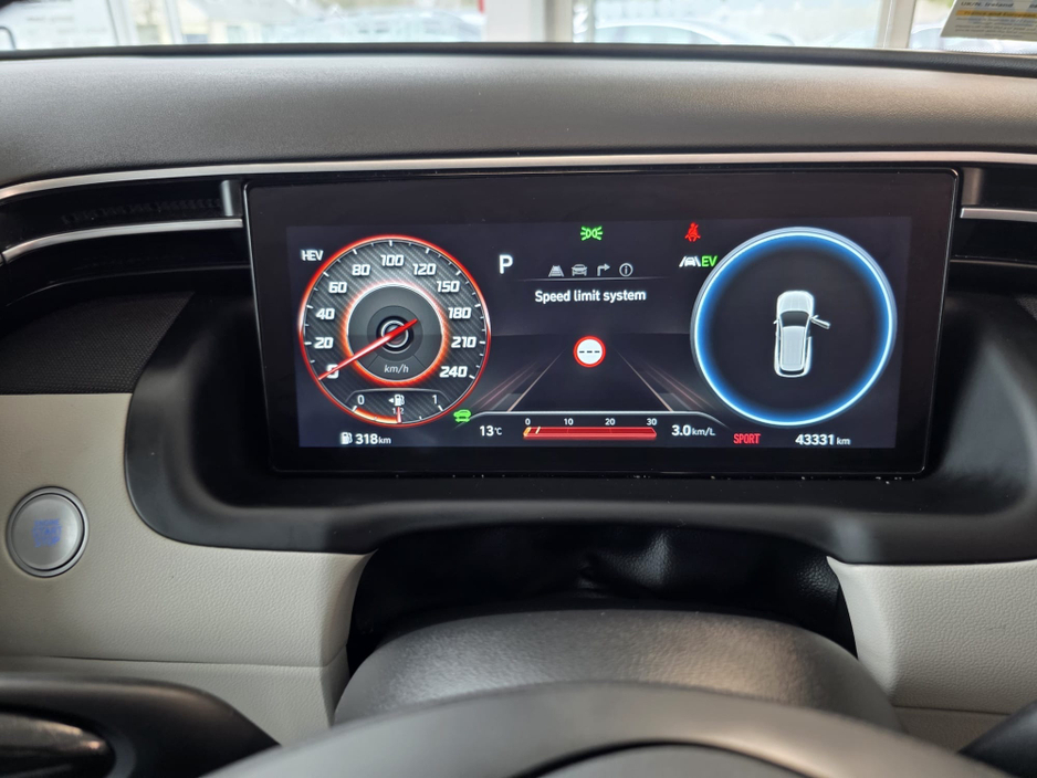 2023 Hyundai Tucson - image 9