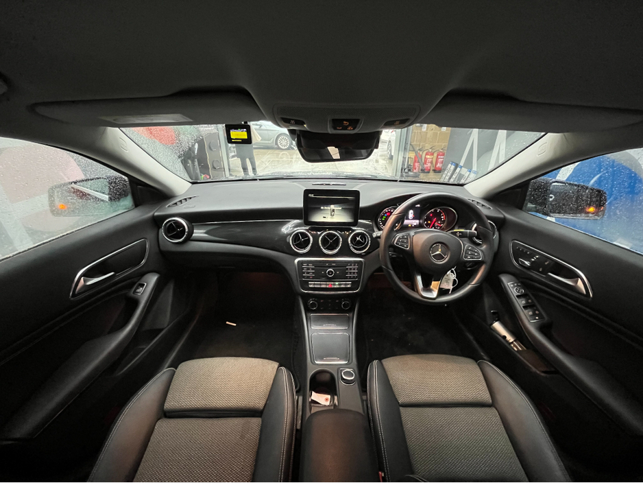 2017 Mercedes-Benz CLA Class €19950! 2017 MERCEDES-BENZ CLA180 1.6 AUTOMATIC / CRUISE CONTROL / REVERSE CAMERA / ELECTRIC MEMORY & HEATED SEATS / PADDLE SHIFTERS €19,950