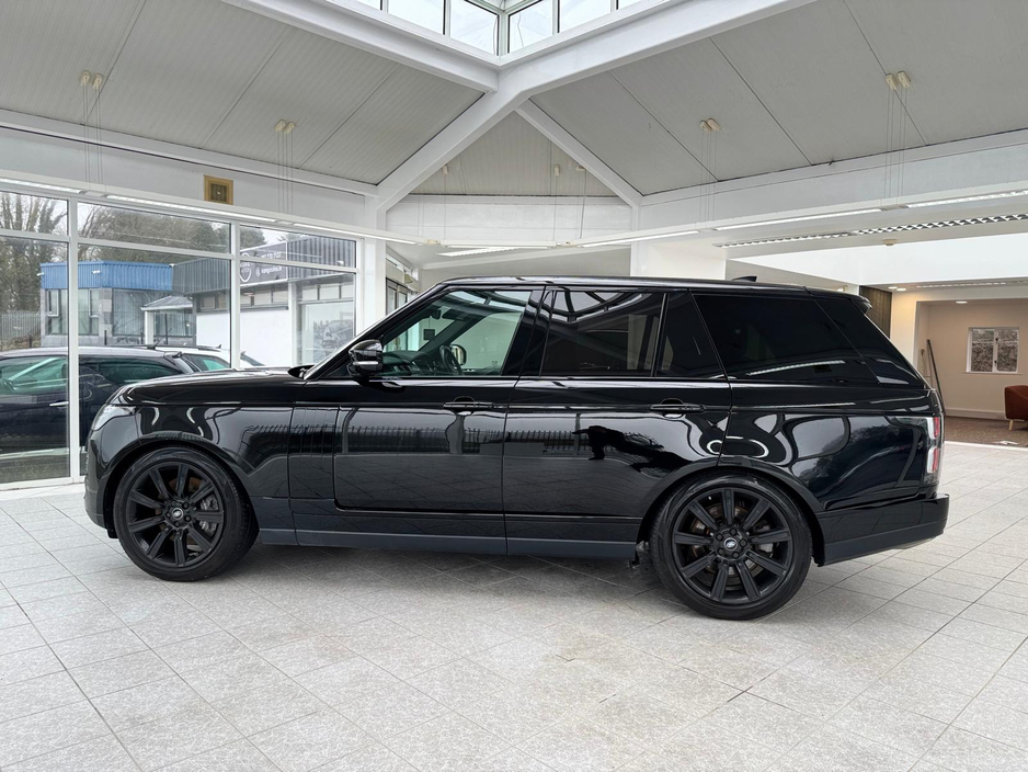 2019 Land Rover Range Rover VOGUE P400E A
