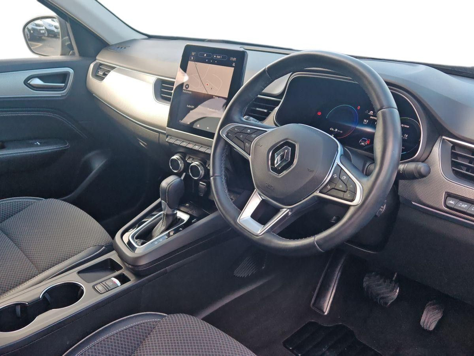 2022 Renault Arkana - image 5