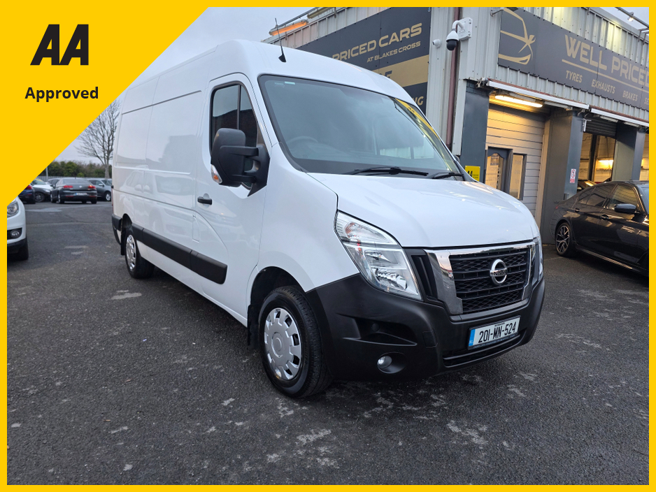 2020 Nissan NV400 - image 9