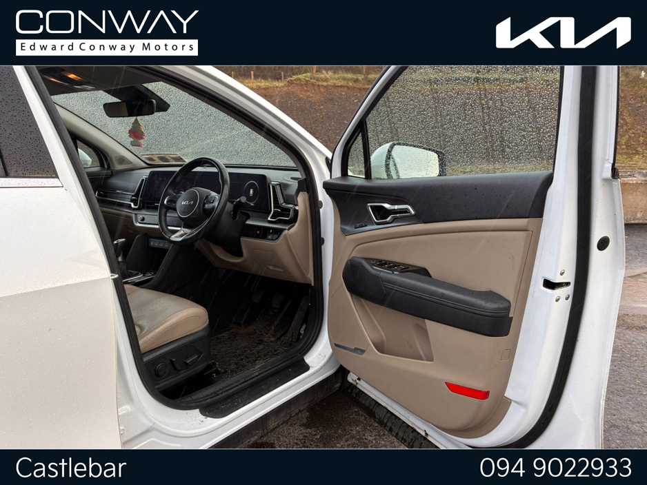 2022 Kia Sportage - image 10