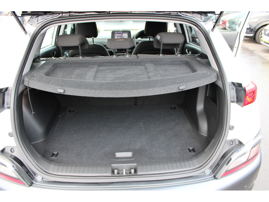 2022 Hyundai Kona 1.0 T-GDI Executive Two Tone Roof €22,950