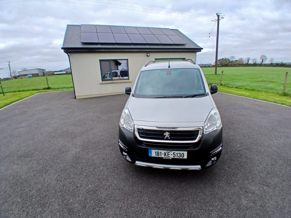 2018 Peugeot Partner - image 7