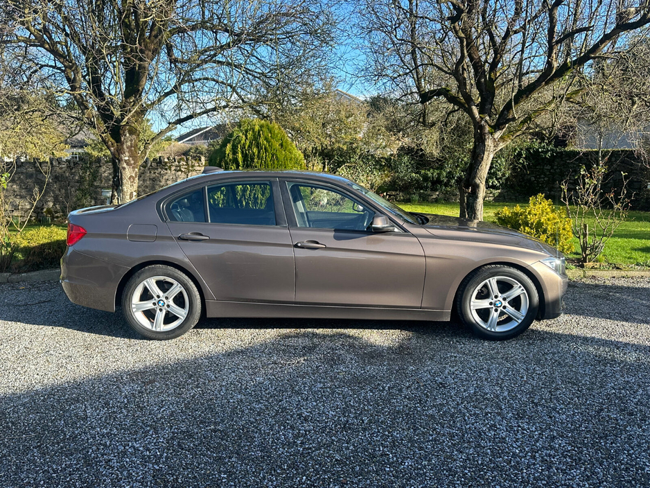 2013 BMW 3 Series 316D SE €6,995