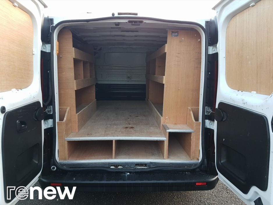 2022 Renault Trafic TRAFIC LL30 BLUE DCI 130 BUSIN €16,256