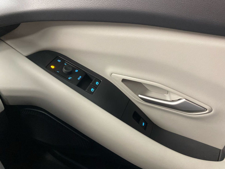 2026 Ford Explorer - image 14