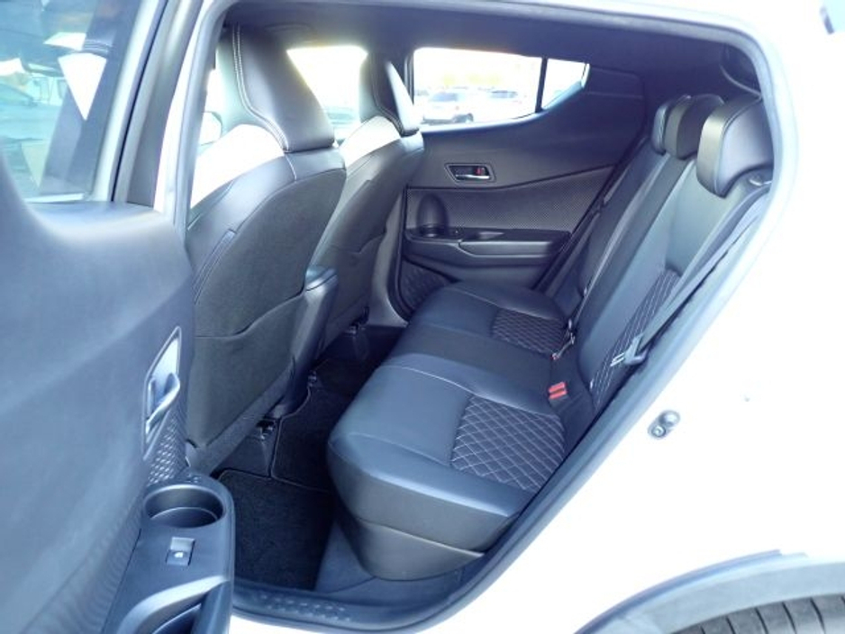2019 Toyota C-HR - image 18