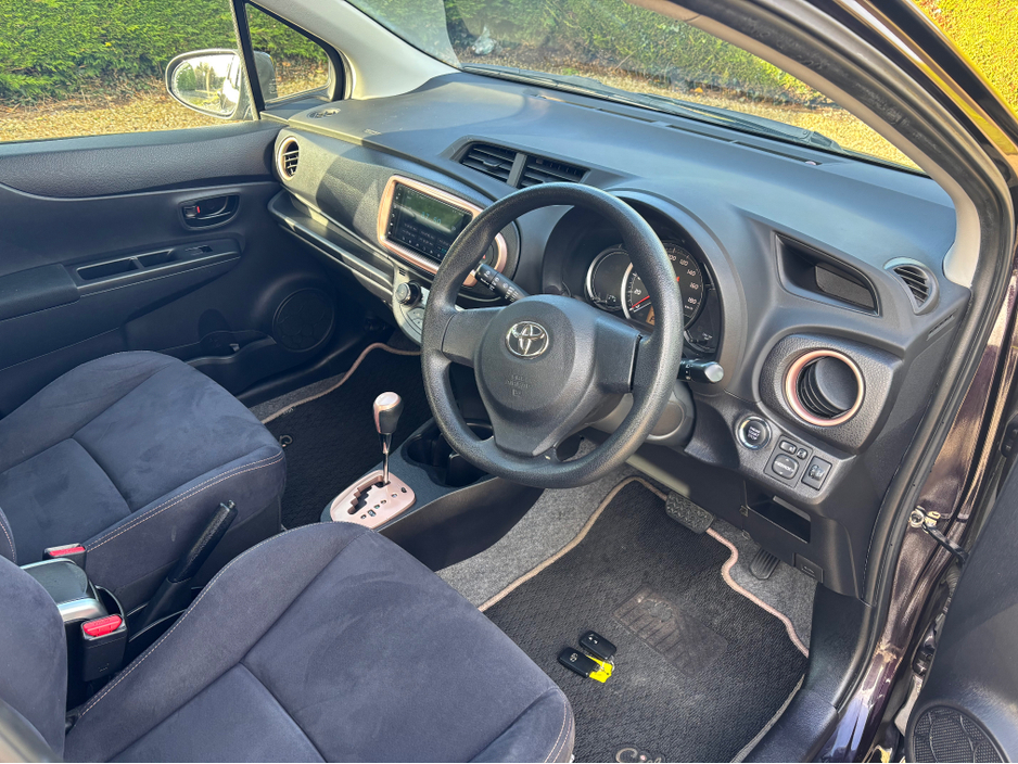 2013 Toyota Vitz NSP130 131D44841 €6,950