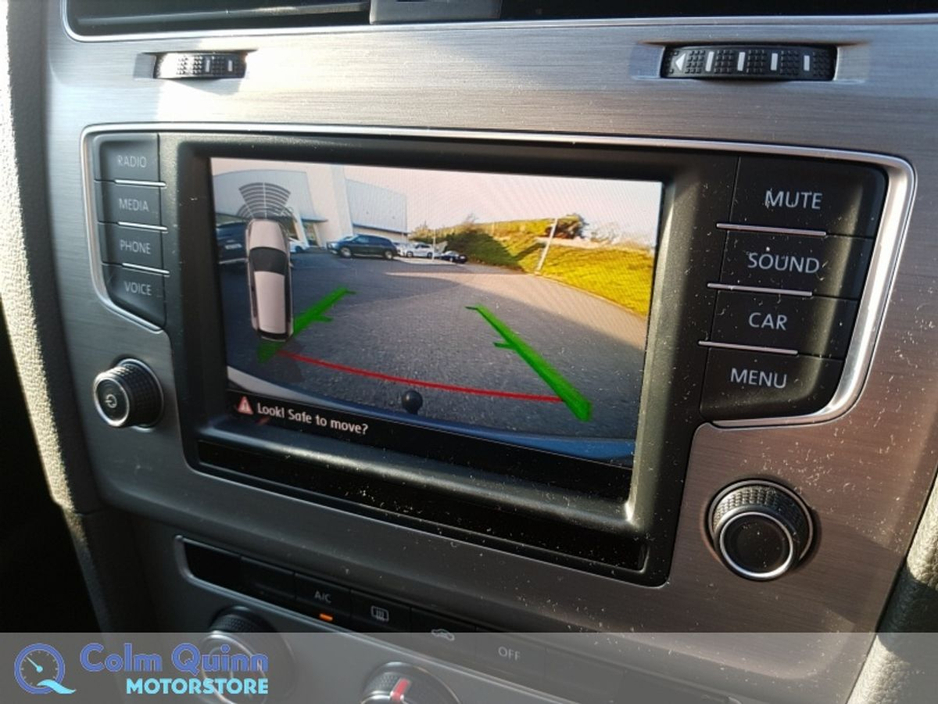 2016 Volkswagen Golf - image 16