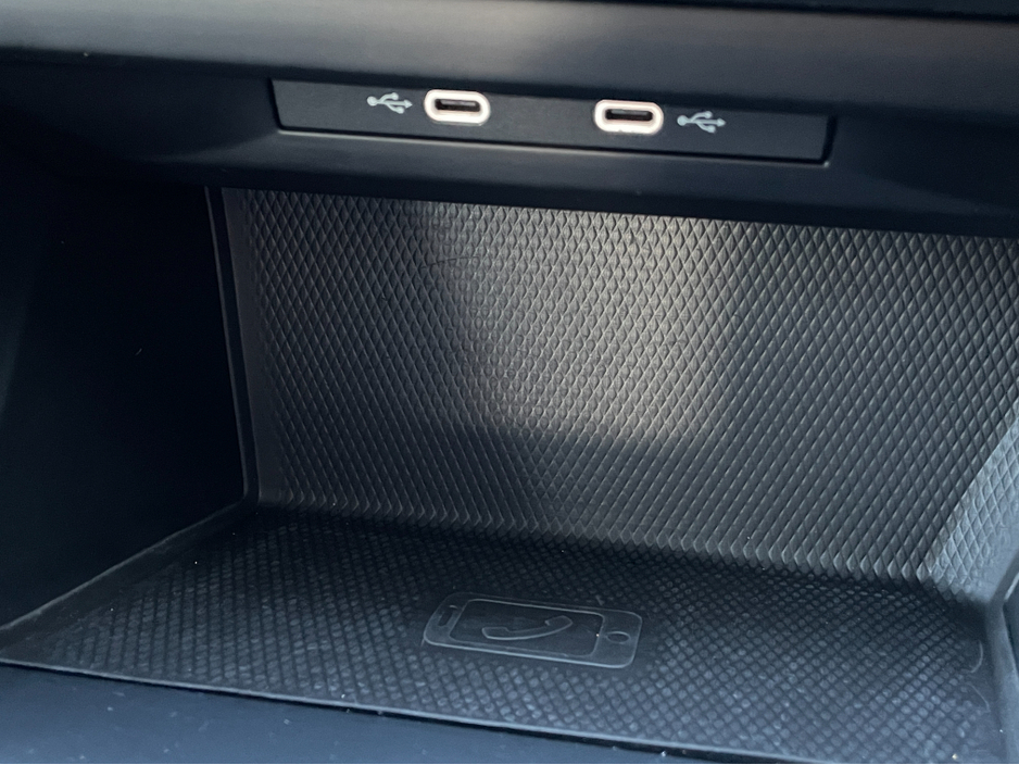 2023 Volkswagen Golf SALE AGREED..232 2.0 TDI 115HP 5DR AS NEW R LINE WHEELS!!