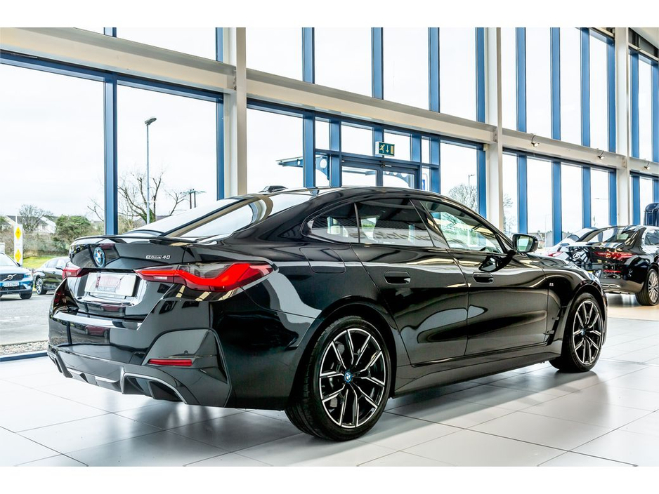 2022 BMW i4 M Sport PRO 40 eDrive 340PS €37,899