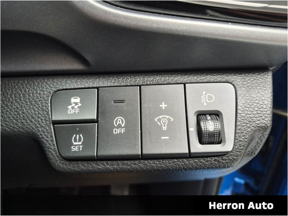 2024 Kia Stonic - image 9