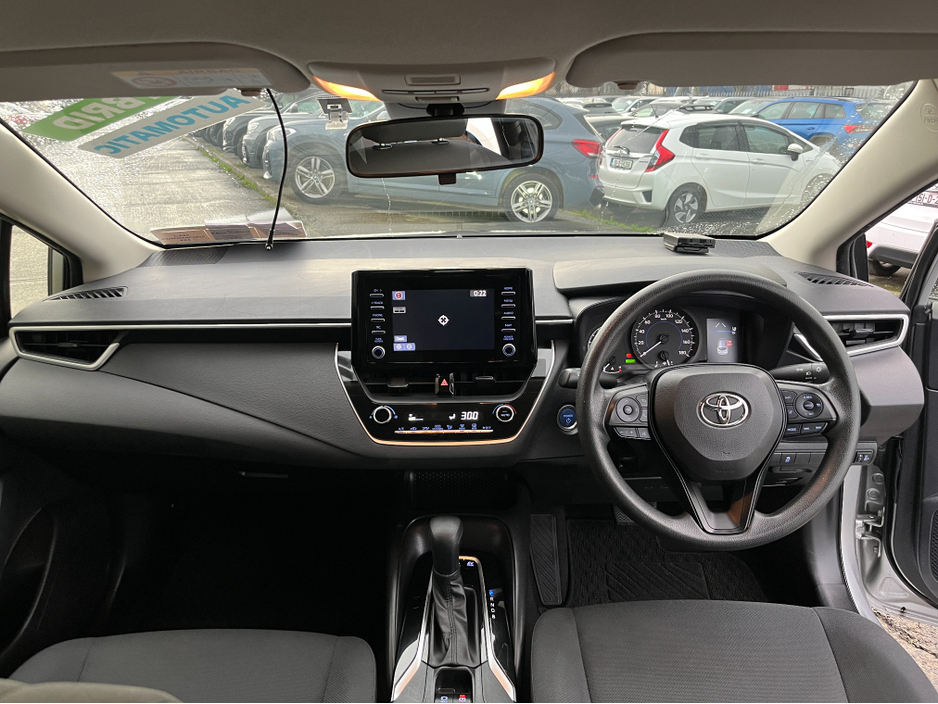 2022 Toyota Corolla TOURING HYBRID AUTOMATIC 1.8 PETROL //REVERSE CAMERA//ADAPTIVE CRUISE CONTROL// €19,950