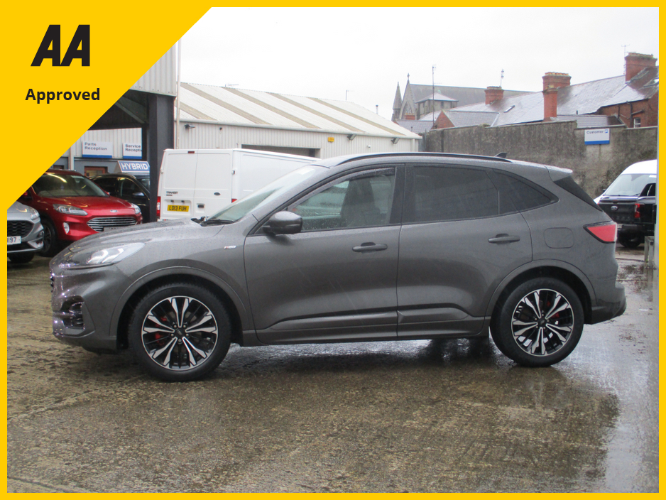 2022 Ford Kuga ST-LINE X EDITION HIGH SPEC WITH LOW KMS FULLY SERVICED AND READY TO GO €34,950