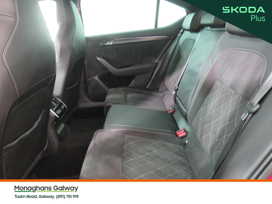 2024 Skoda Superb - image 27