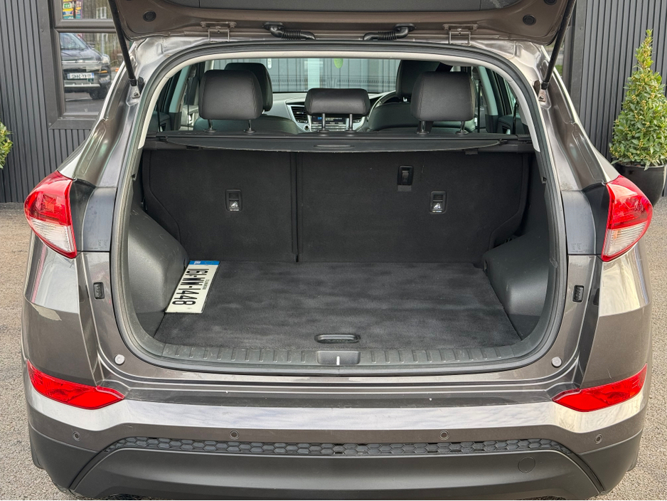 2016 Hyundai Tucson - image 22