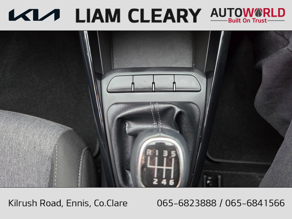 2025 Kia Stonic - image 19