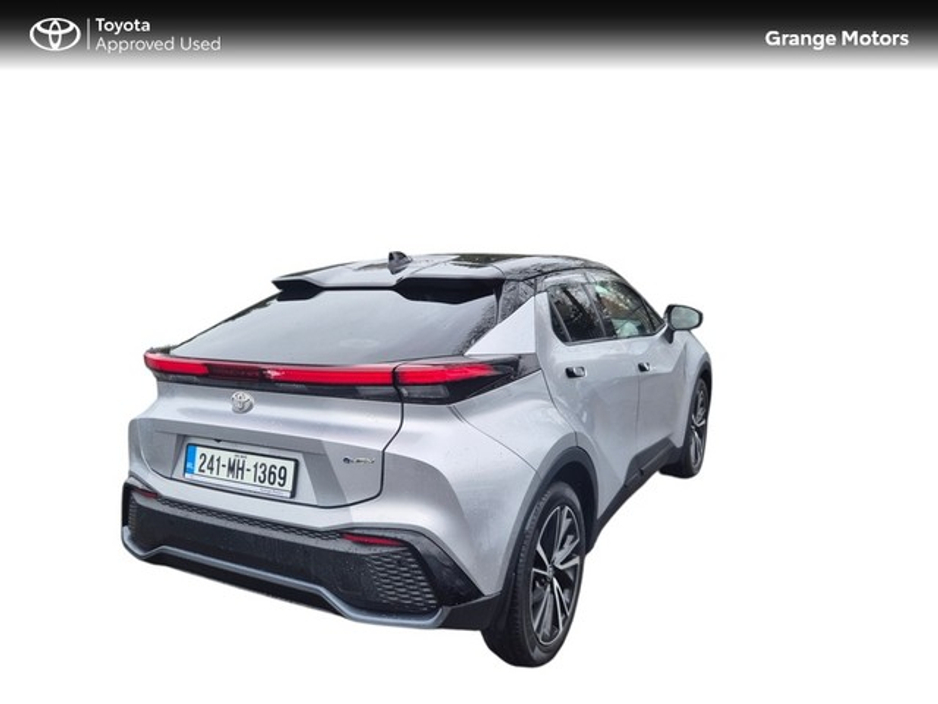 2024 Toyota C-HR - image 2