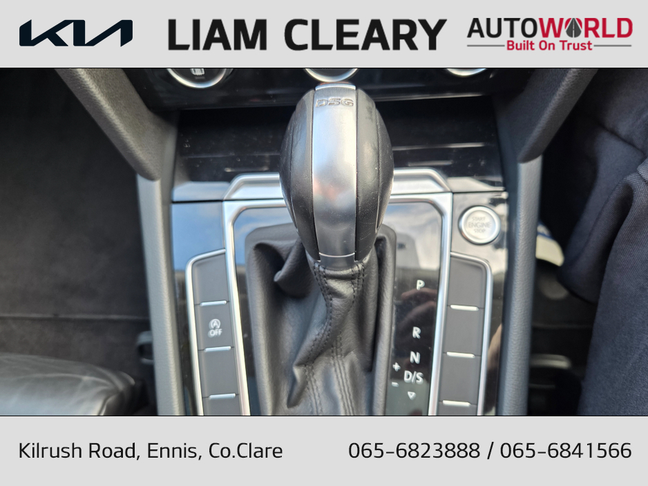 2015 Volkswagen Passat - image 17