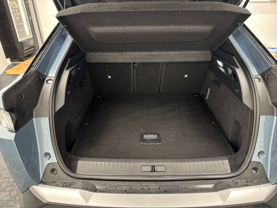 2024 Peugeot 3008 - image 9