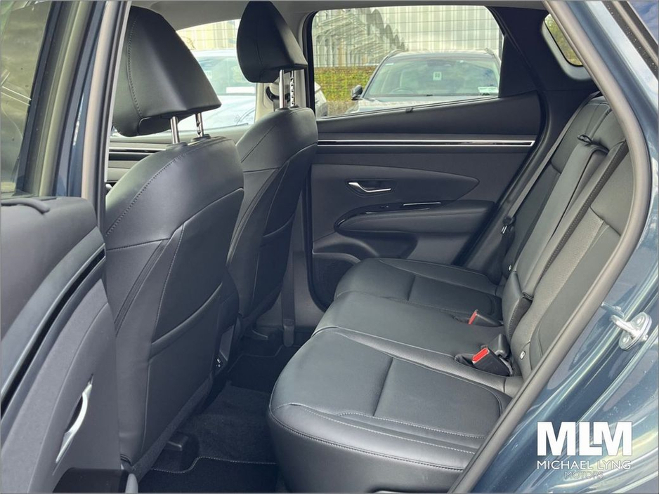 2024 Hyundai Tucson 2WD Executive Plus w 2 Tone Roof €36,995