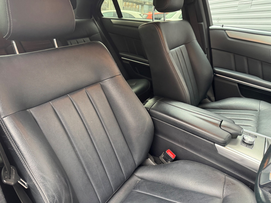 2014 Mercedes-Benz E Class - image 8