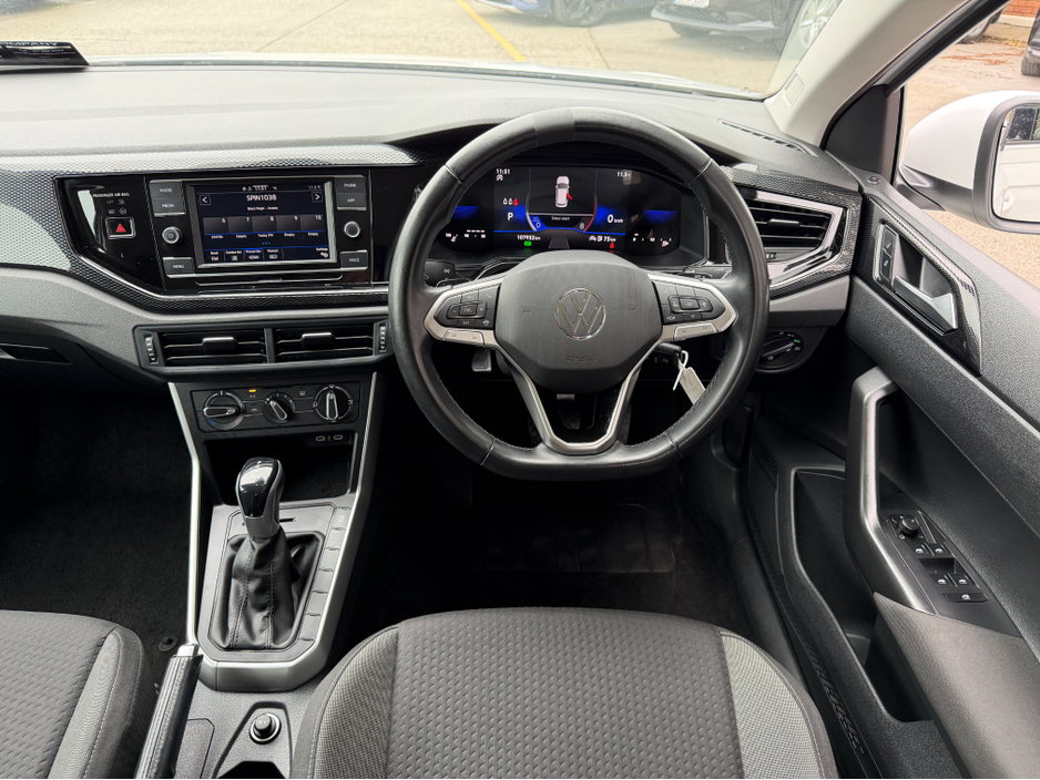 2023 Volkswagen Taigo - image 15