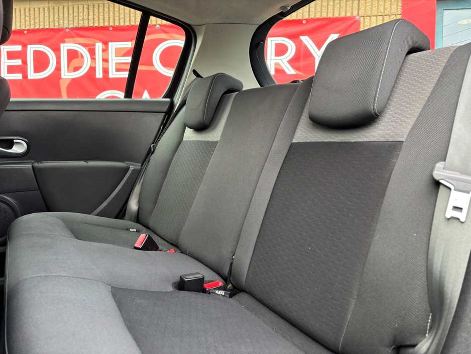 2011 Renault Clio 1.2 16V ETHANOL ROYALE ECO €3,450