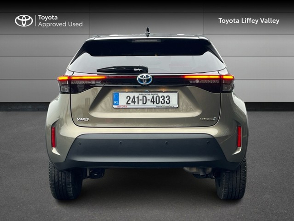 2024 Toyota Yaris Cross YARIS CROSS LUNA SPORT €30,950