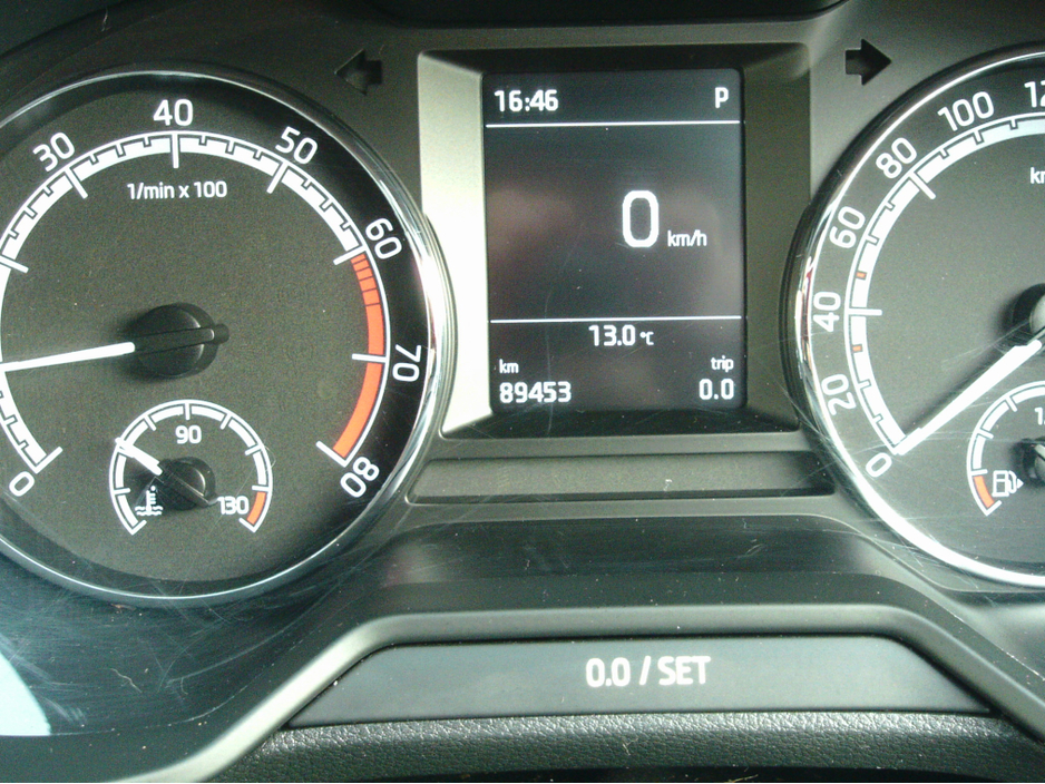 2019 Skoda Octavia - image 2