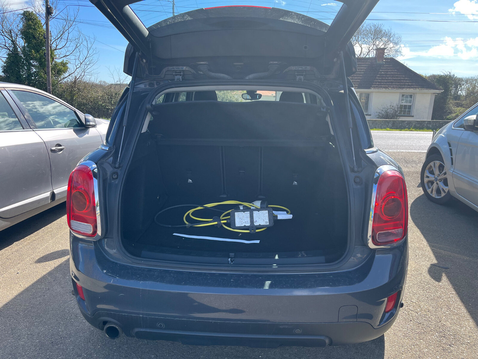 2017 MINI Countryman - image 9