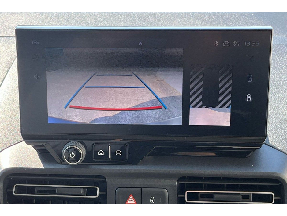 2024 Peugeot Partner - image 11