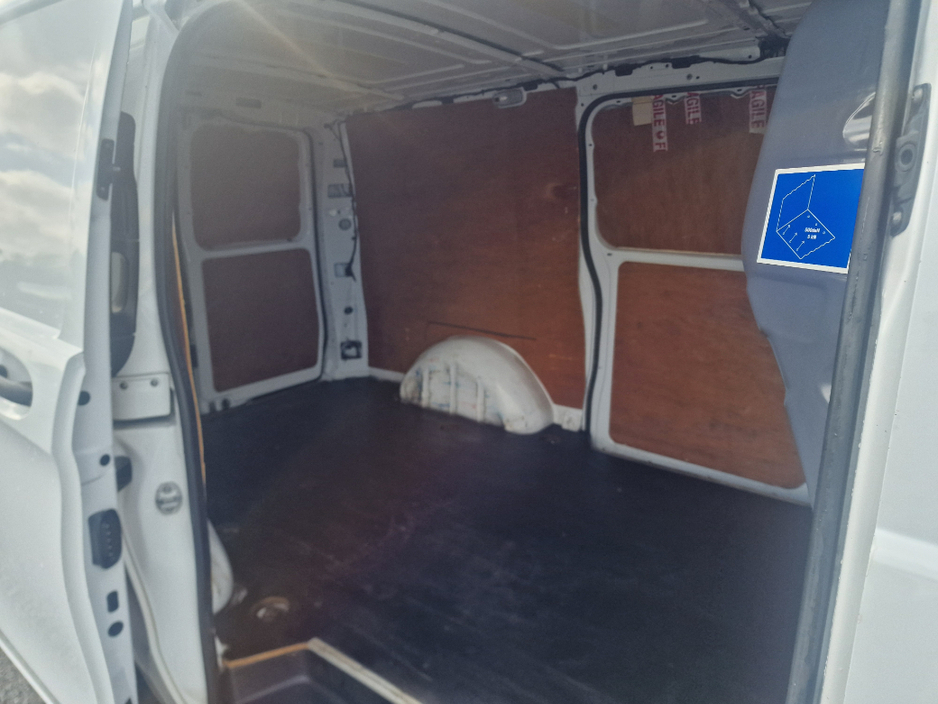 2018 Mercedes-Benz Vito - image 20