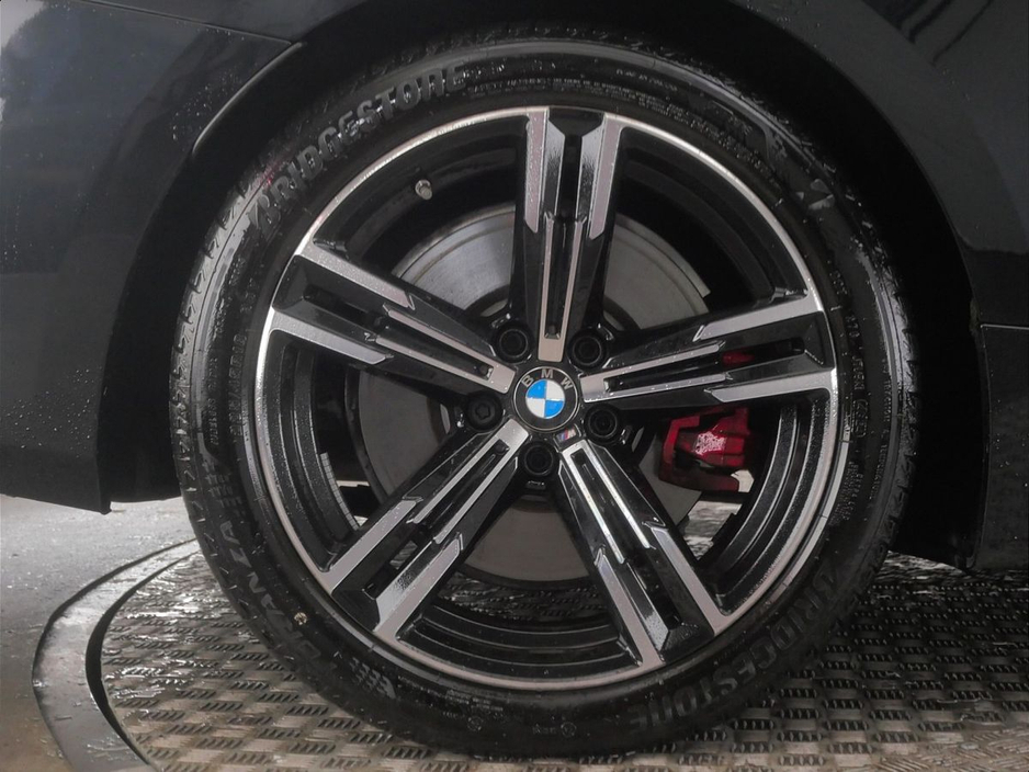 2025 BMW 4 Series - image 14