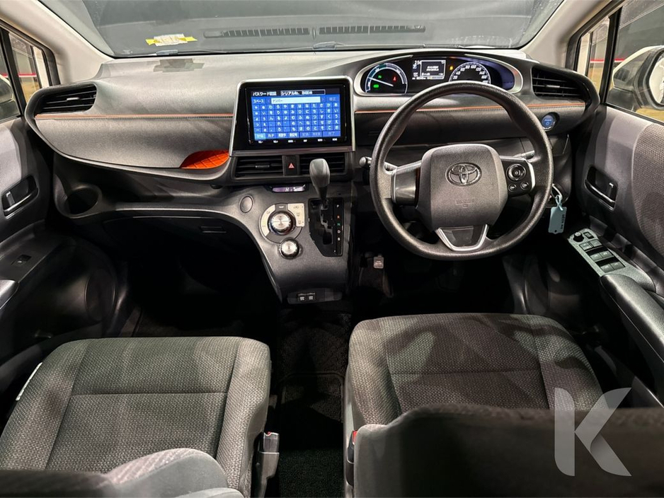 2019 Toyota Sienta - image 13